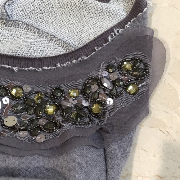 Gray embellished pullover - Picture 5 of 5